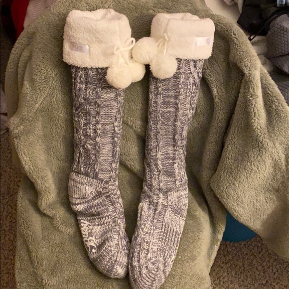 PINK/VICTORIA SECRET SHERPA LONG SOCKS - Picture 1 of 3